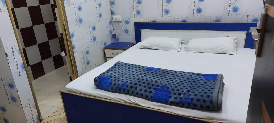 Mj Chawla Homestay Double Bed Attached Bathroom Room 阿姆利则 外观 照片